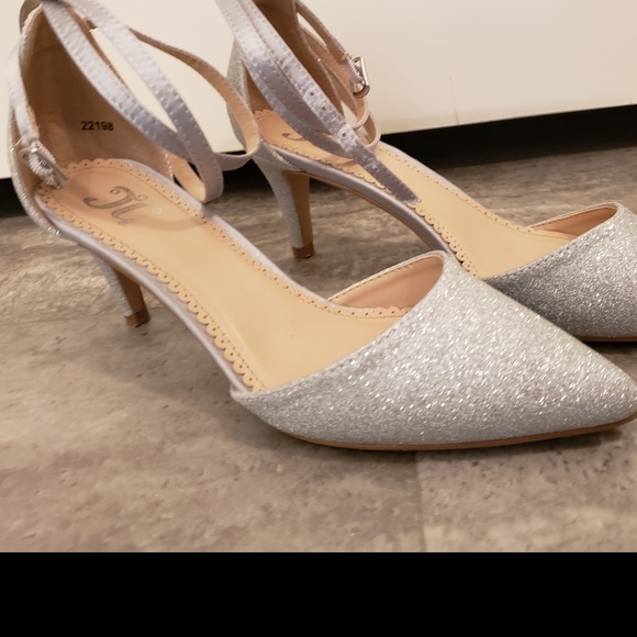 Journee Collection Shoes - Silver High Heal
